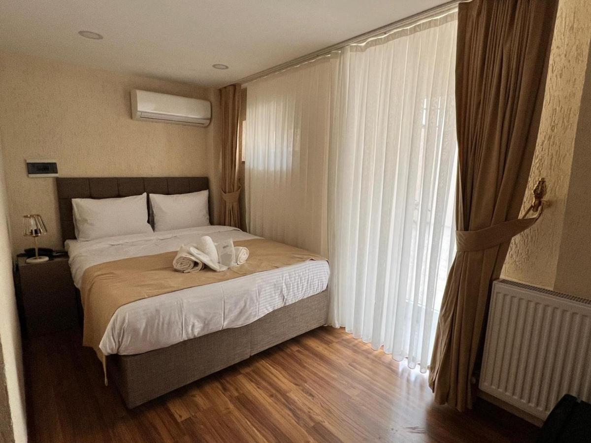 Taksim Nacre 360 Suit Istanbul Exterior photo
